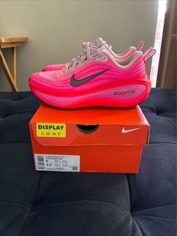Nike ZoomX Pink Orange Women Athletic Shoes Ultra Soft ZoomX Foam Sneakers Sz 6
