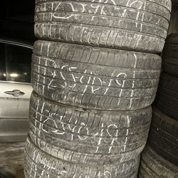 255/40/19 Set Of Four Michelin's 
