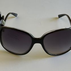 Women’s Simply Vera Wang Rounded Rectangle Sunglasses $20