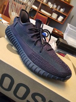 Yeezy Boost 350 V2 Onyx