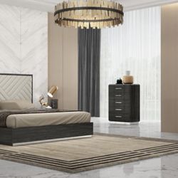 4 Piece Queen Bedroom Set