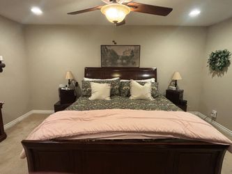 Sonoma Costco California king dark brown cherry espresso with chest drawer