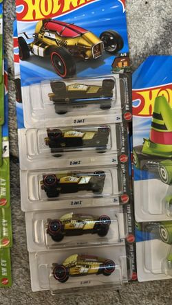 HOT WHEELS TREASURE HUNTS