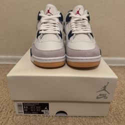 Nike Jordan 4 Retro SB Navy 