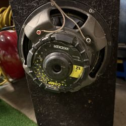 Kicker 12 Comp