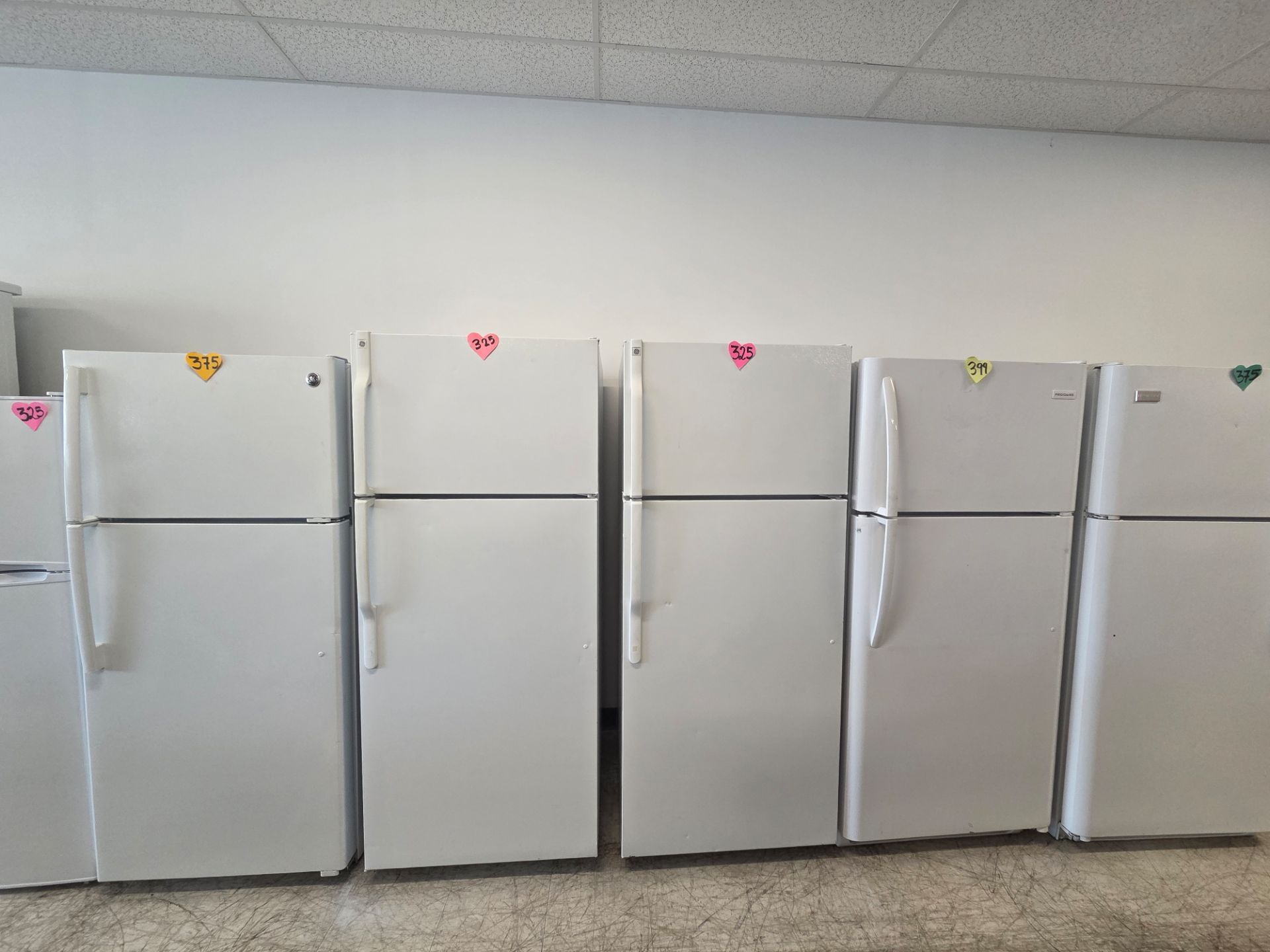 Used Top Freezer Refrigerators Price Starting 325 Up to 375