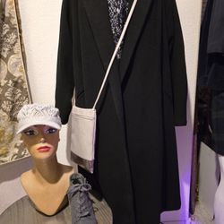 CASHMERE COAT GREAT STYLE  CLEAN!soft. Warm Wool