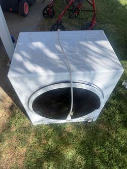 Panda 1.5 cu ft Portable Electric Dryer - Standard Wall Plug