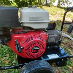 MI-T-M Commercial Grade Honda 13hp Pressure Washer