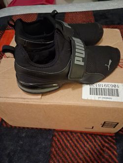 Puma/ Shoes/ Black/ 7C