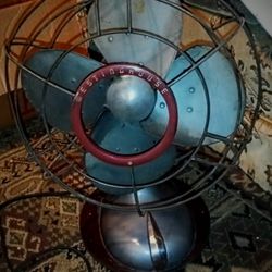 Antique Westinghouse Oscillating Fan