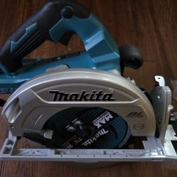Makita 36v Circular Saw 7 1/4 Tool Only 