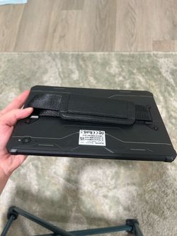 Oukitel RT5 rugged tablet.