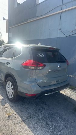 2017 Nissan Rogue