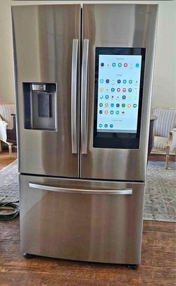 SAMSUNG REFRIGERATOR