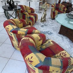 4 Art Deco Modern MCM Style Swivel Barrel Chairs In Excellent Condition. Set Of 4 Only $600. 