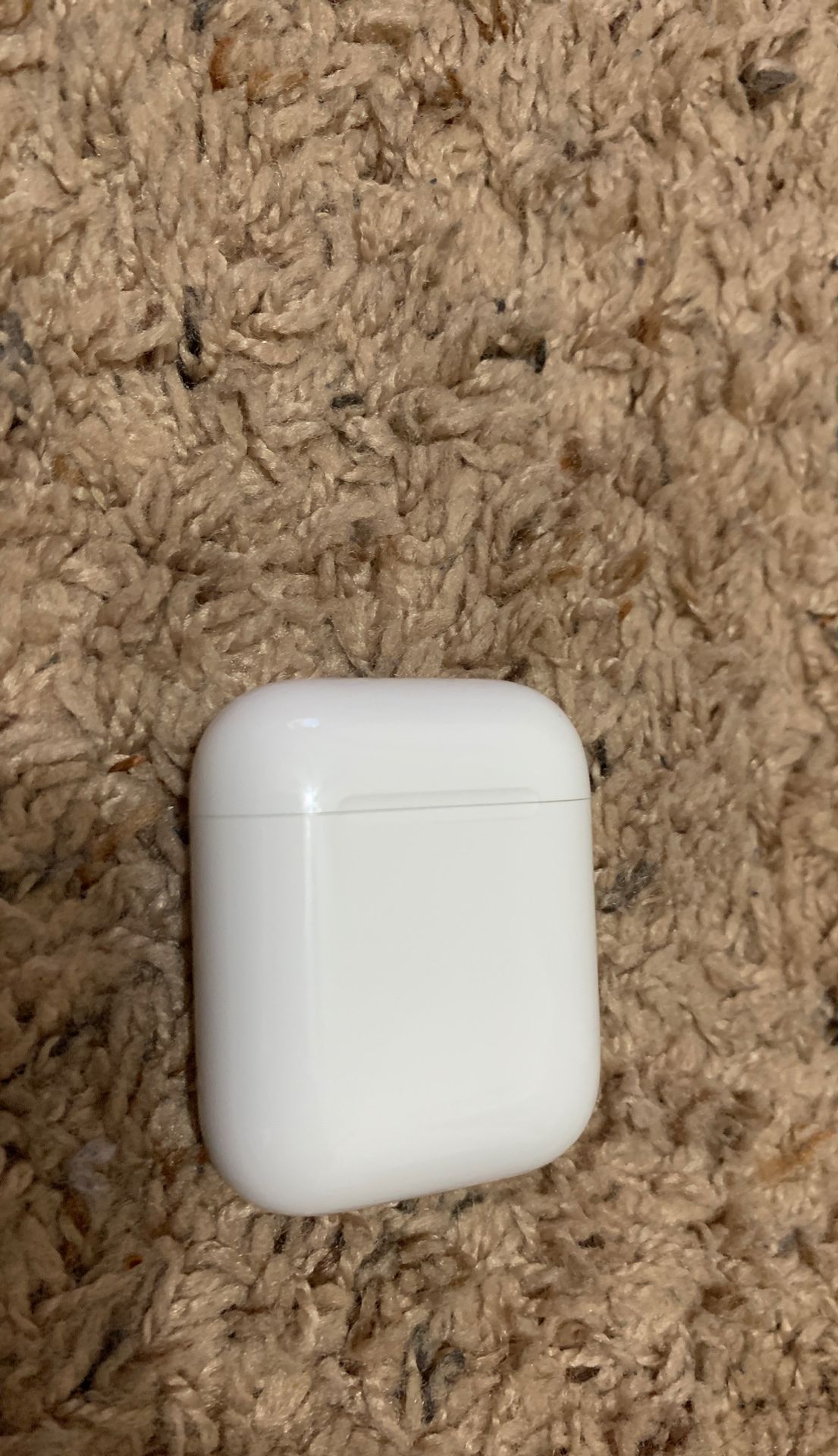 Apple Right AirPod with charger