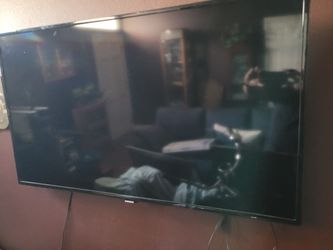 58in Samsung Flat Screen LED TV with surround sound and table