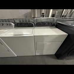 Whirlpool Washer And Dryer Set “27 ( Lavadora Y Secadora )