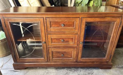 Solid wood furniture