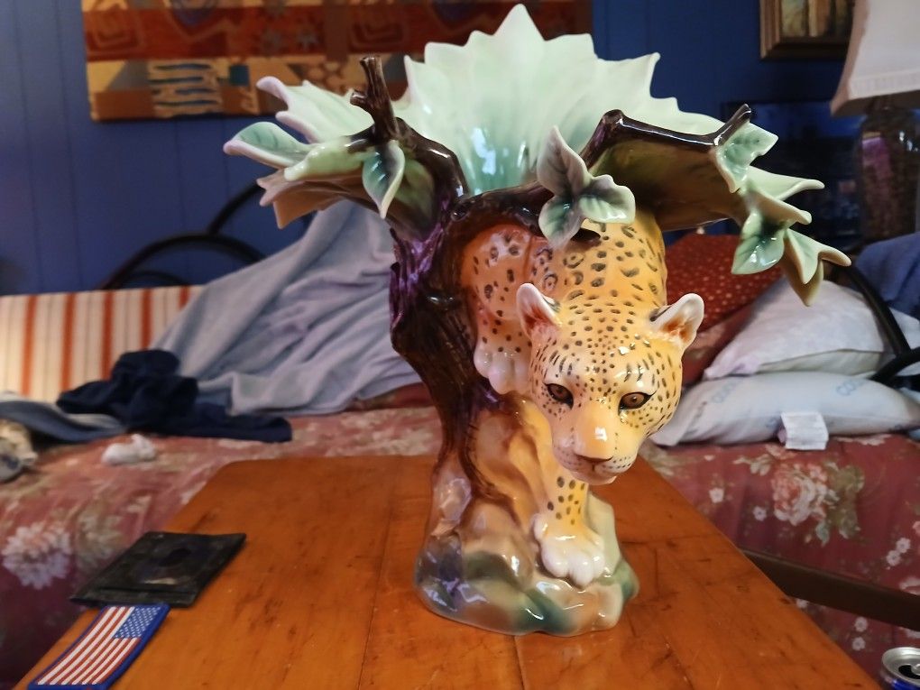 Leopard Vase