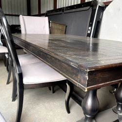 Solid Wood Dining Table With Chairs 