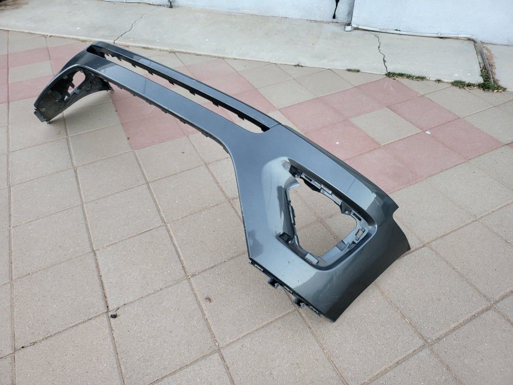 2018 - 2022 Ford Expedition Front Bumper Cover Oem