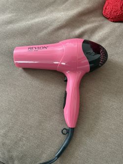 Blow Dryer Revlon Iconic