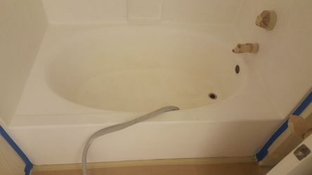 BATH TUB REGLAZING PINTAMOS TINAS DE BAÑO