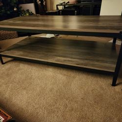 Coffee Table for sale very good condition 