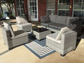 New Inbox Patio Furniture Set - $589 - we also finance and Deliver, $54 down