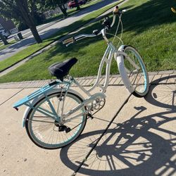 Schwinn Cruiser Bike