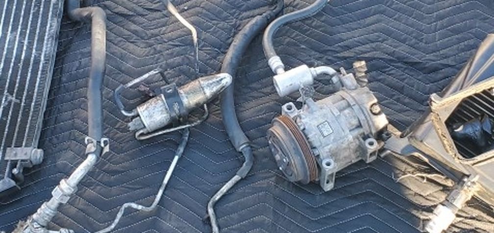 240sx S13 Ka24de Air Conditioning Parts AC - Lines, Compressor, Condenser and More