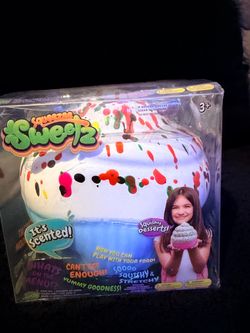 Jumbo Cupcake squishy