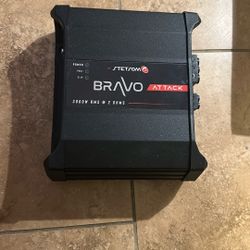 Amplifier Sub Woofer 3000 Watts  