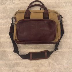 WILL Leather Messenger Bag