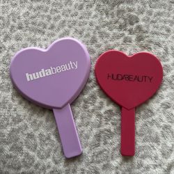 Huda Beauty Mirror 