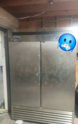 STAINLESS STILL COMMERCIAL FREEZER 🧊
