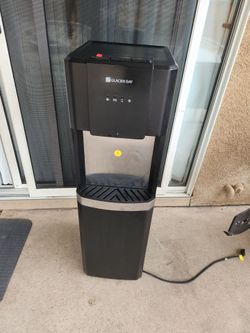 Glacier Bay water dispenser Free
