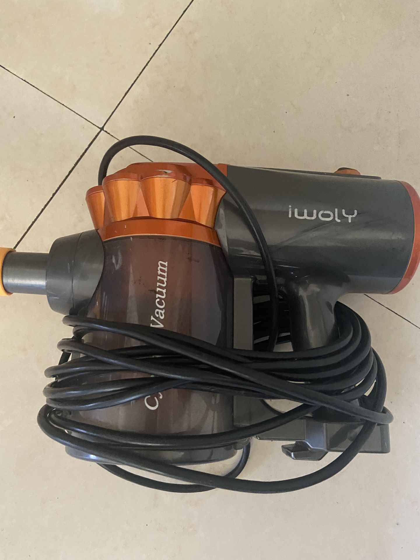 Iwoly Clean Vacuum