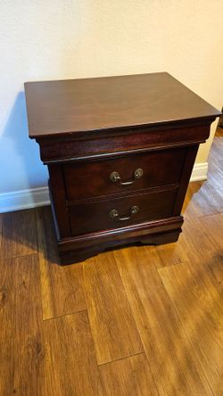Ashley furniture 2 drawer nightstand