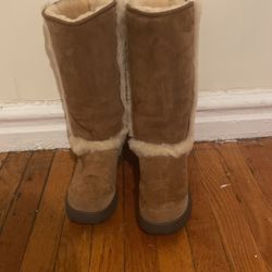 W SunBurst Tall Uggs Size 9 In Women 