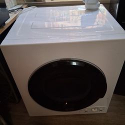 DRYER COMPACT ~ BLACK & DECKER 