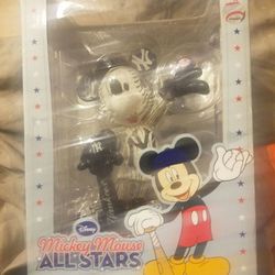 Mickey mouse limited edition new York yankees