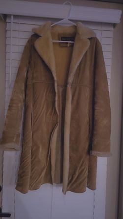 MOA collection Fur Trench Coat