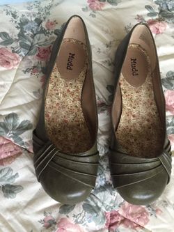 Olive green flats