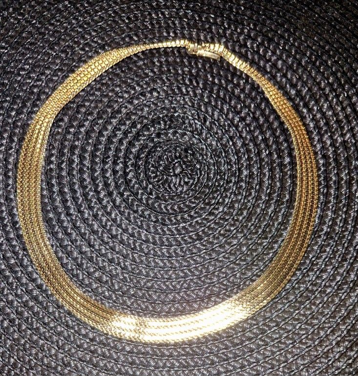 BEAUTIFUL VINTAGE CHOKER