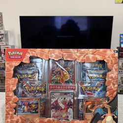 Pokemon Charizard Ex Premium Collection Box 