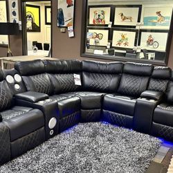 Sectional Sofa 