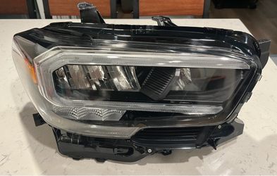 2020-2023 TOYOTA TACOMA RH PASSENGER SIDE FULL LED HEADLIGHT OEM